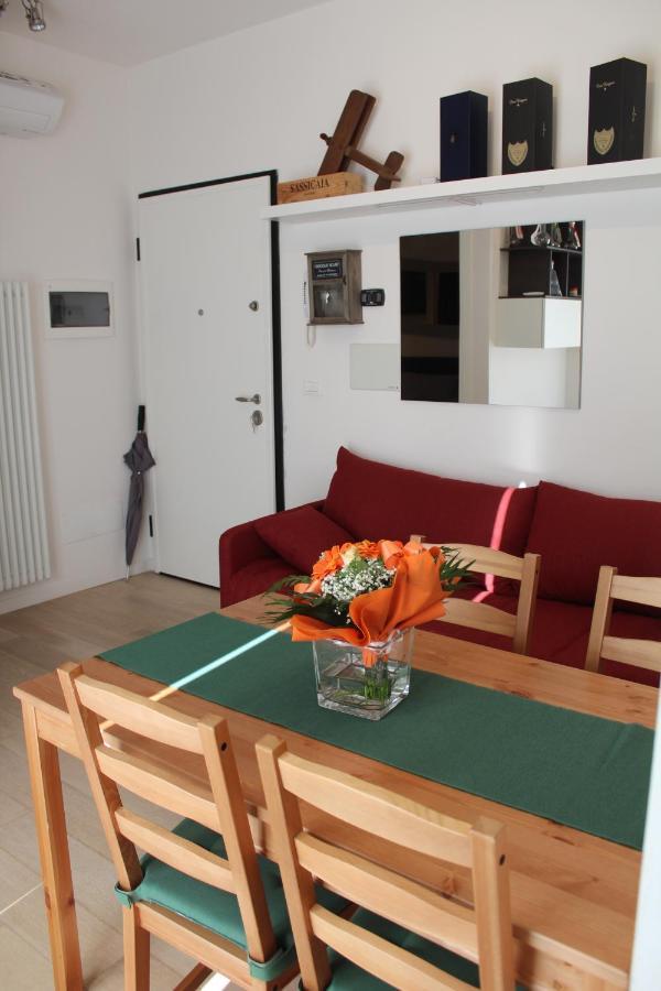 Little Secret Apartment By Wonderful Italy โบโลญญา ภายนอก รูปภาพ