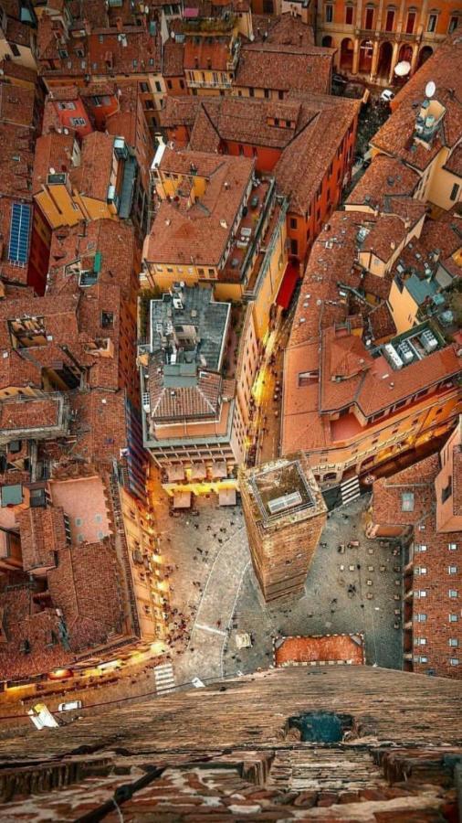 Little Secret Apartment By Wonderful Italy โบโลญญา ภายนอก รูปภาพ