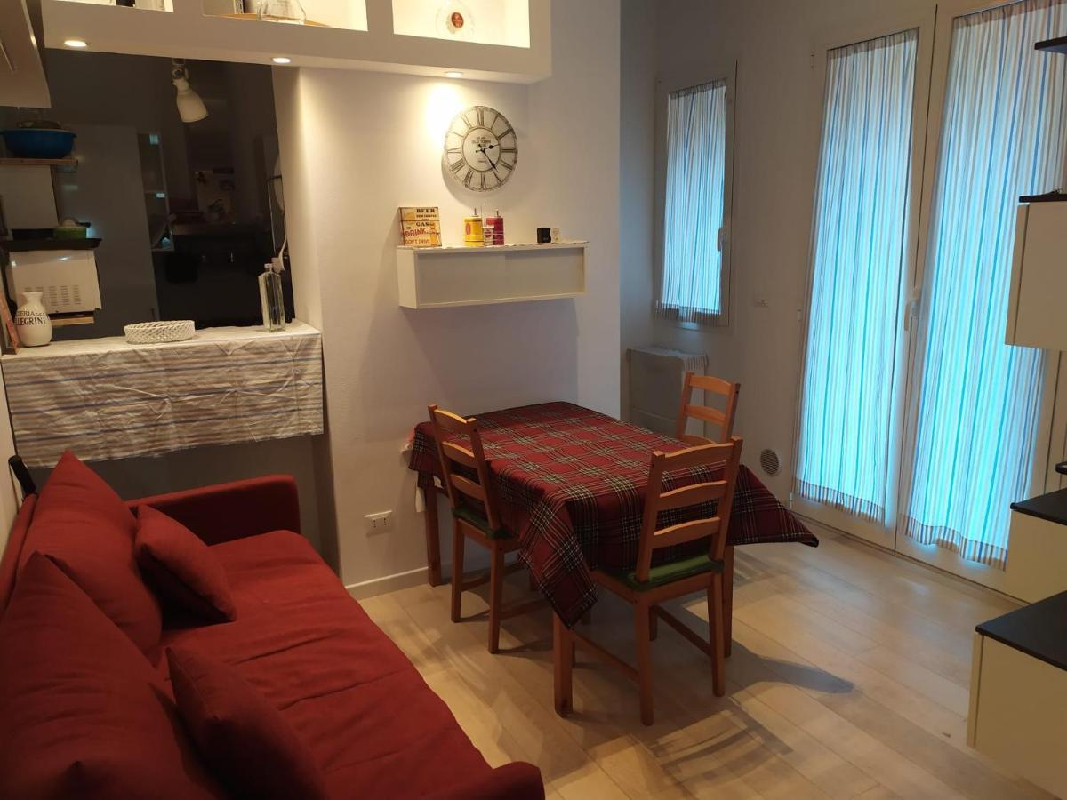 Little Secret Apartment By Wonderful Italy โบโลญญา ภายนอก รูปภาพ